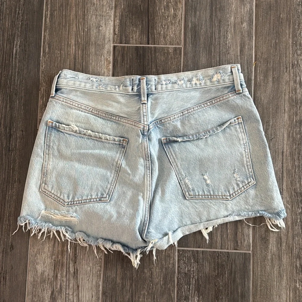 AGOLDE Vintage High Rise Distressed Denim Shorts – Size 29 - Picture 3 of 3